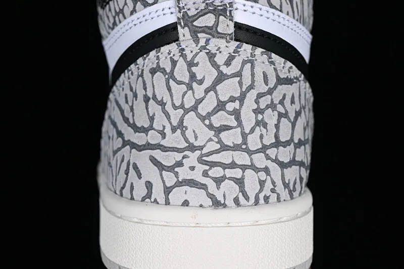 All categories Air Jordan Jordan series basketball shoes Air Jordan 1 High Pure original Air Jordan 1 High OG "White Cement" AJ1 Joe 1 elephant pattern high-top basketball shoes DZ5485-052